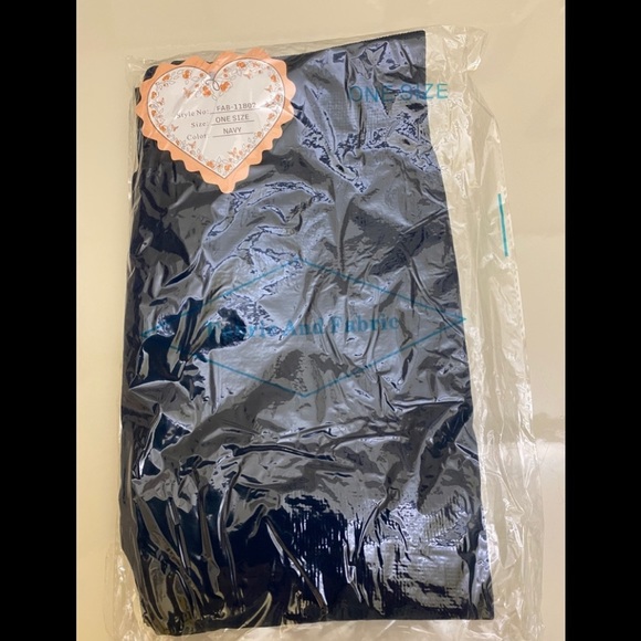 Fabric & Fabric OSFM NAVY Fleece Legging NIP - Picture 5 of 9